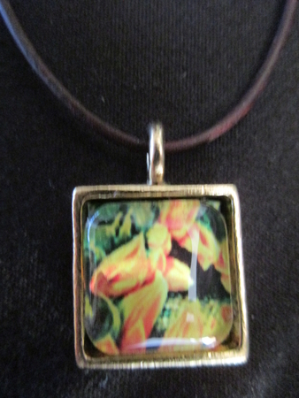 Sunflower Unfurling, sm round pendant
